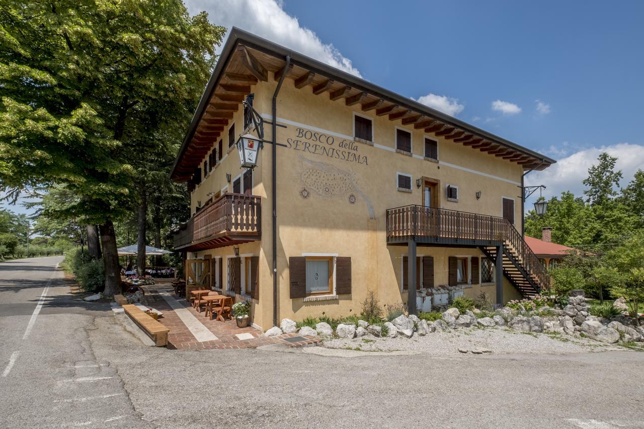 Bosco Della Serenissima Hotel Nervesa della Battaglia Buitenkant foto
